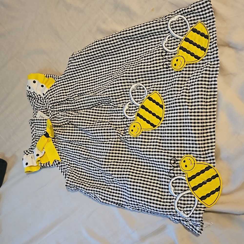 🎉Bumble bee dress (5/$10)